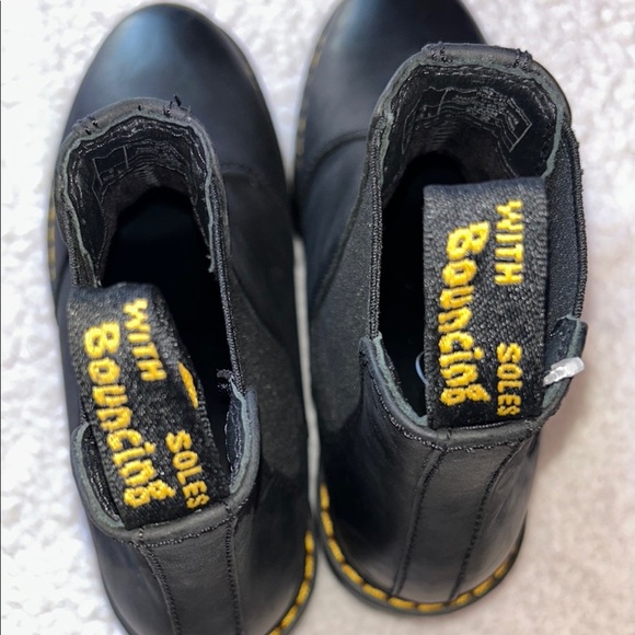 NWOB Dr. Martens Black Ankle Boots with Yellow Stitching - Picture 8 of 9